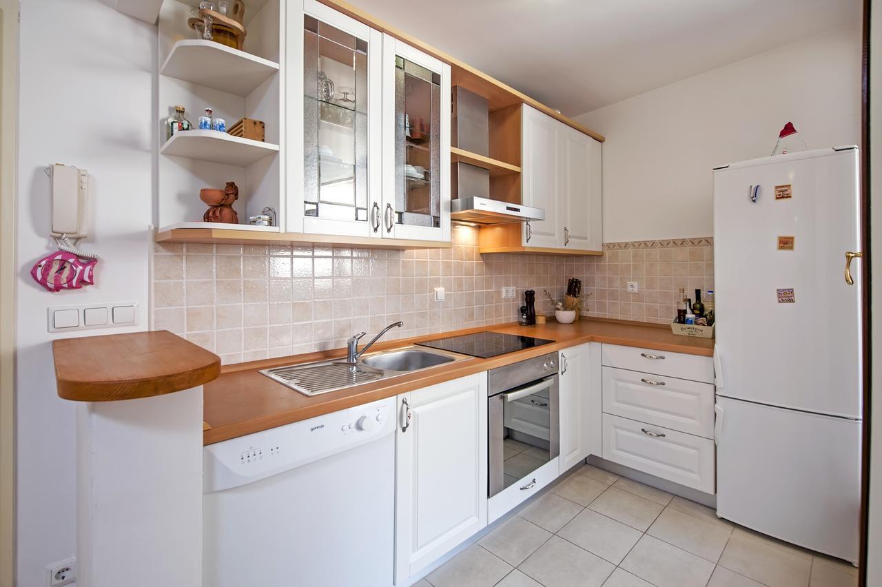 Apartment Campanile Rovinj Exterior foto